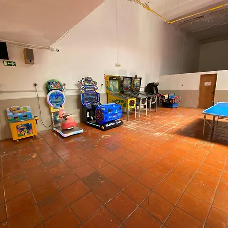 A Clube Da Rocha Bloco 1 * Portimão